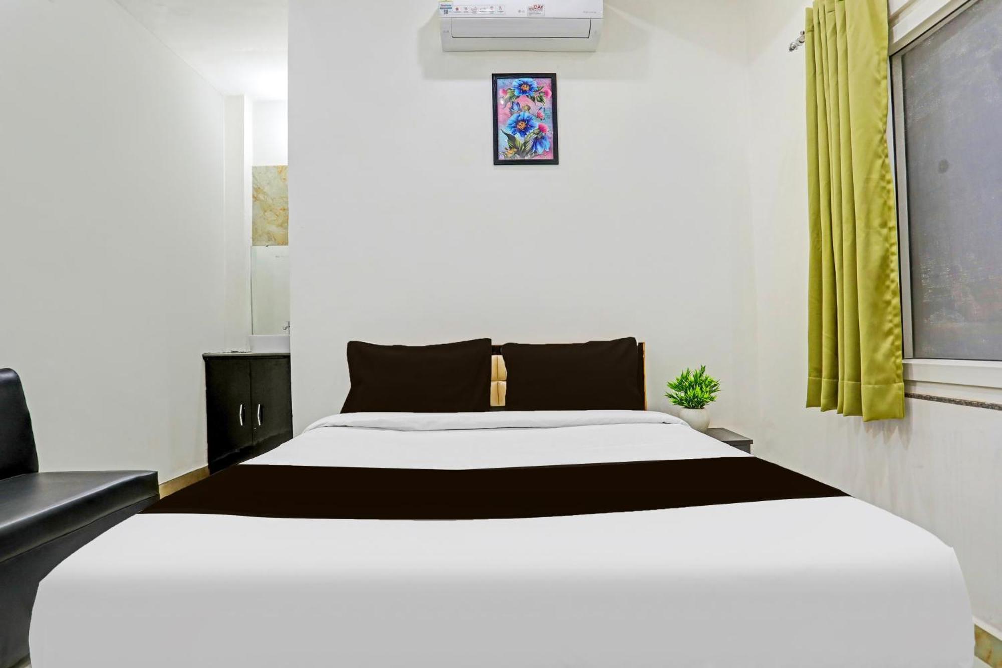Hotel O The Maruti Paying Guest House Варанаси Экстерьер фото